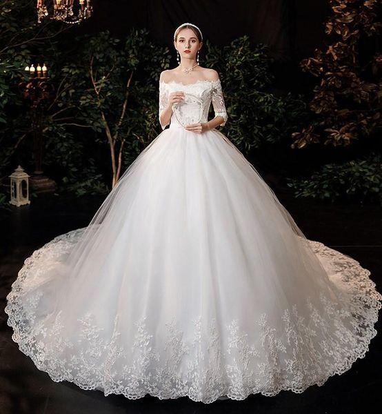 Altri abiti da sposa Abito 2022 Arrivo Fiori Farfalla Gelinlik Ricamo Pizzo Scollo a barchetta Abiti da principessa Abiti da sposa