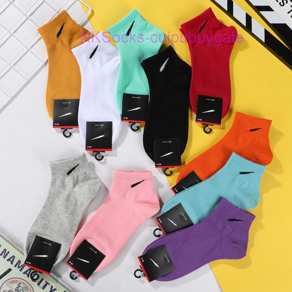 

fashion classic men's socks hook brand designer women's leisure lovers' short tube sportsocks luxury women men breathable ver, Black