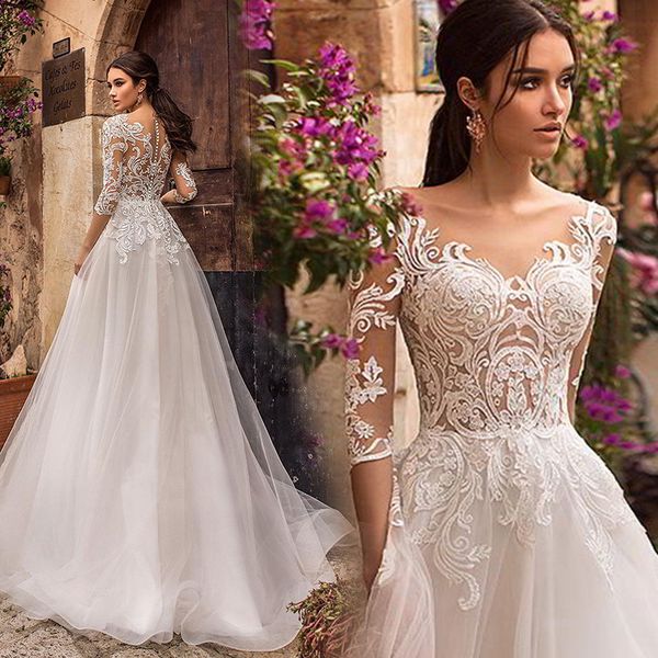 

2022 new high-end trailing wedding dress perspective round neck long-sleeved french lace slim weddings bridal trailing wed dresses vestido d, White