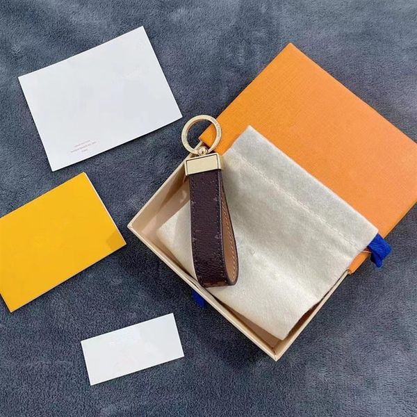 

with box fashion key buckle car keychain handmade leather keychains men women bag pendant accessories m652212696, Silver