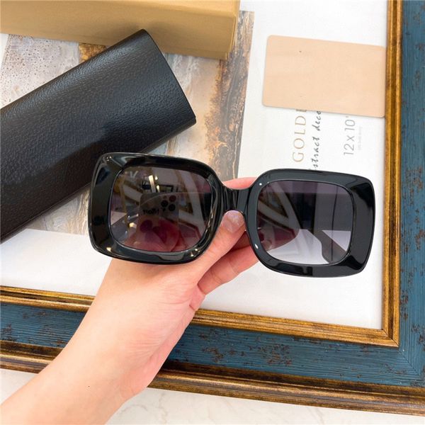 

sunglasses box show face little star net red same uv proof sunglasses, White;black