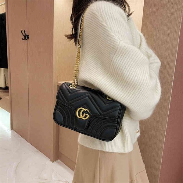 

trendy fashion female lingge chain atmospheric simple design purses online