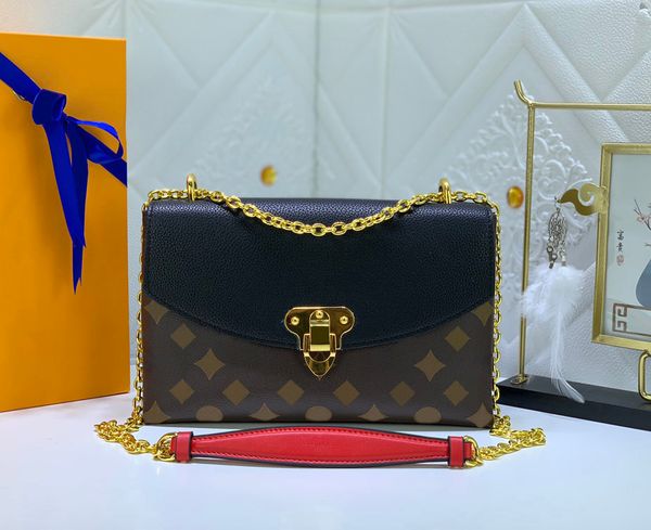 

2023 luxury brand fashion designers women handbags shoulder bags luxurys lady crossbody highs quality flower letter leather messenger purses, Black