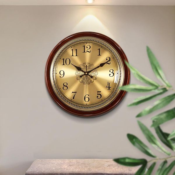 Relógios de parede Luxunhão relógio de madeira metal metal retro nórdico estilo americano ouro silencioso quarto pavio chique na sala de estar horloge presentewfwall