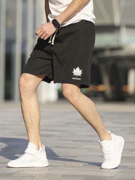 

men letter & maple leaf print drawstring waist shorts b0od#, White;black