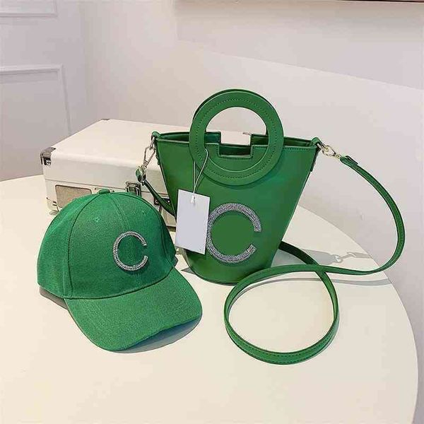 

women bucket candy color portable single shoulder bag texture bucket inlaid diamond messenger armpit bag with baseball hat 220611