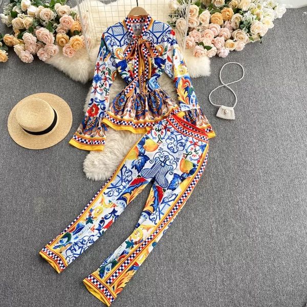 

2022 fashion vintage print pant suit women ruffle bow blouse shirt and long pants two piece set vacation designer sets spring autumn elegant, White