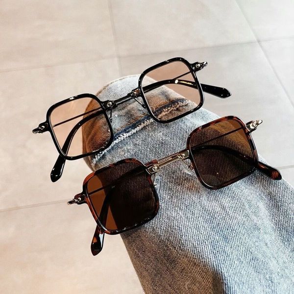 

new small square frame sunglass fashion trendy personalized punk male female eyewear modern travelling popular digner shad, White;black
