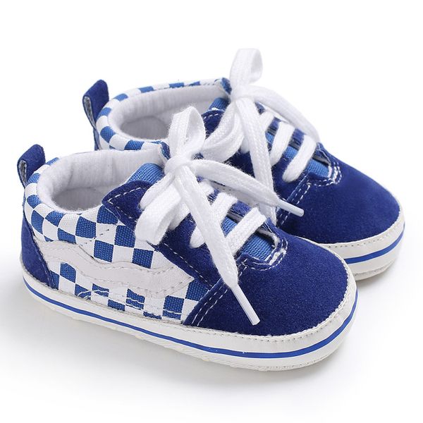 Новая классическая детская обувь в клетку, кроссовки для новорожденных, первые ходунки, детские кроссовки на мягкой подошве со шнуровкой, прогулочная обувь для детей 0-18 месяцев