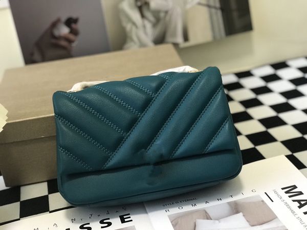 

high grade straw women shopping bag simple retro style lady handbag pull design bag highs quality women's designer bags essential for v