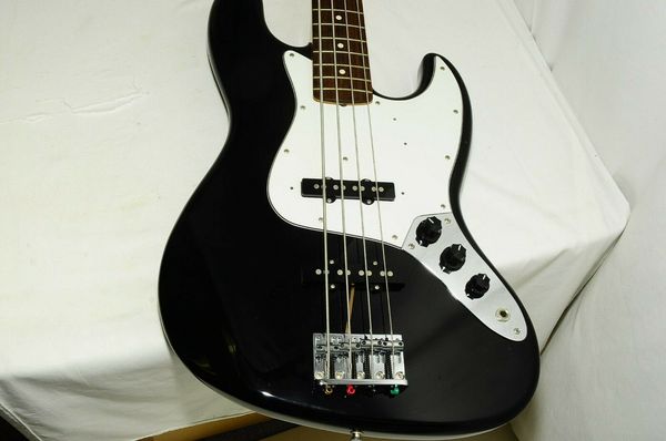 

jazz bass electric bass ref no 4207