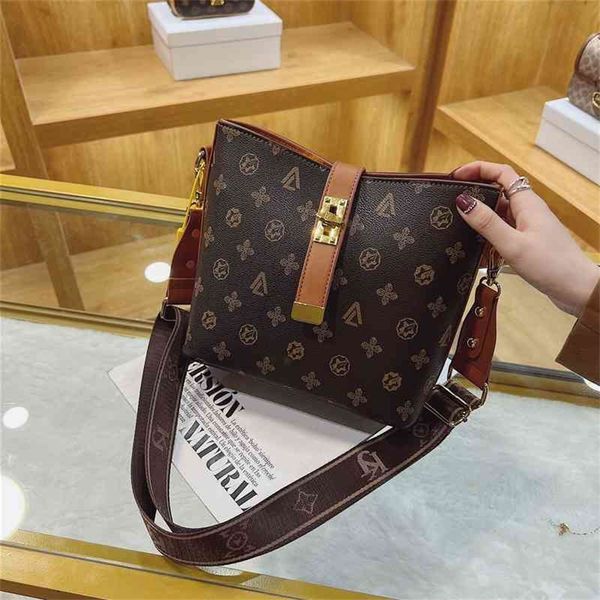 

90% off to shop online large capacity fashion printing bucket bag fashion wide shoulder belt bag