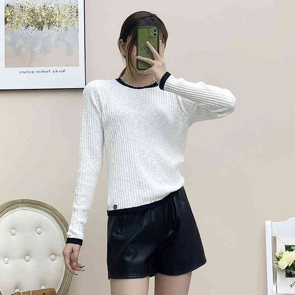 

women's polos small fragrance style round neck women's long sleeve slim fitting bottoming simple temperament 2022 spring wool swea, White