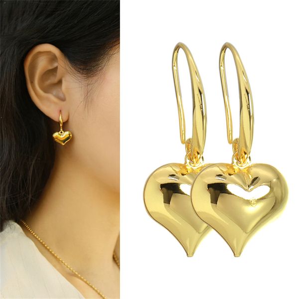 Orecchini di design di gioielli da donna Orecchini a forma di cuore color oro Orecchini speciali di lusso di alta qualità Orecchini indiani di moda coreana Regalo di Natale Accessori femminili Orecchio