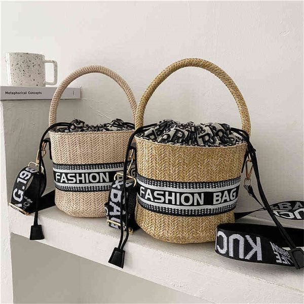 

trendy straw woven woven hand-held single messenger66% off store wholesale
