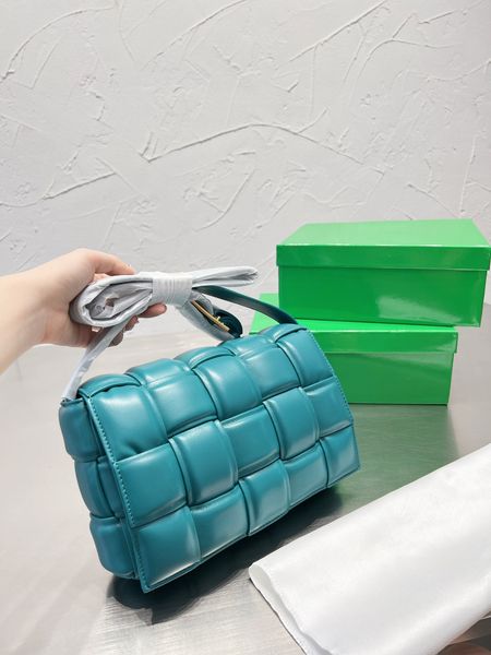 

2022 new design ladies candy color cosmetic bag pillow bag 6 colors optional