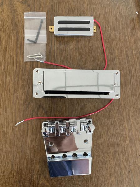 Professioneller hellgrauer Saitenhalter/Steg und Tonabnehmer für 4 Saiten Ricken 4003 E-Bass, Musikzubehör auf Lager