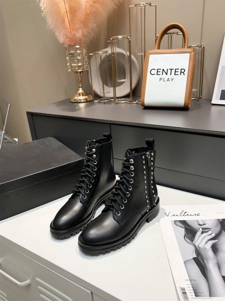 

2022 autumn new women's short boots fashion rivets casual shoes black leather leather quality designer 35-40 us4-9 bags