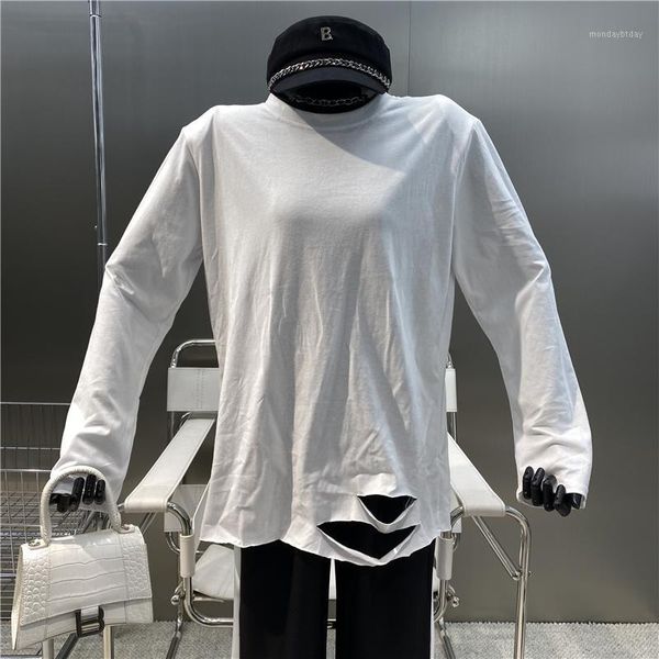 T-Shirt da donna Niche Design 2022 Foro nell'orlo Allentato Casual Personalizzato Versatile Coreano Spallina manica lunga Pullover Top