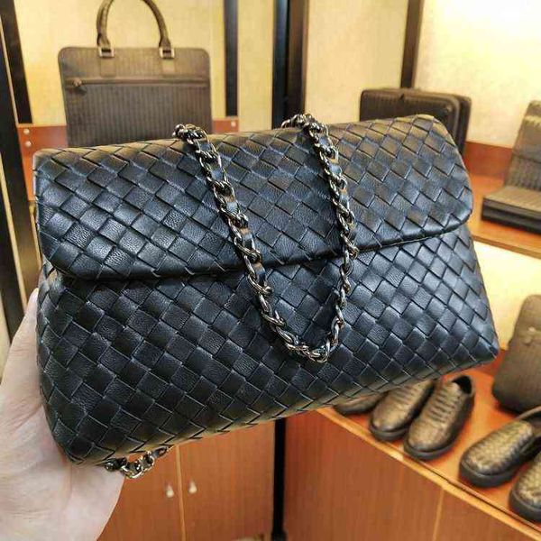 

genuine shoulder women lambskin hand woven handbag youth leather woven cover type messenger women