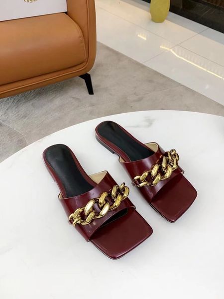 Novo estilo EUROP CLACKISCL PLANCE SLOPPERS SEXY SANDAL DEUSDESS Cadeia de couro macio Decoração espessa Bottom Senhoras Espuma Espuma, Luzes Cor Enviar sacos de caixa.