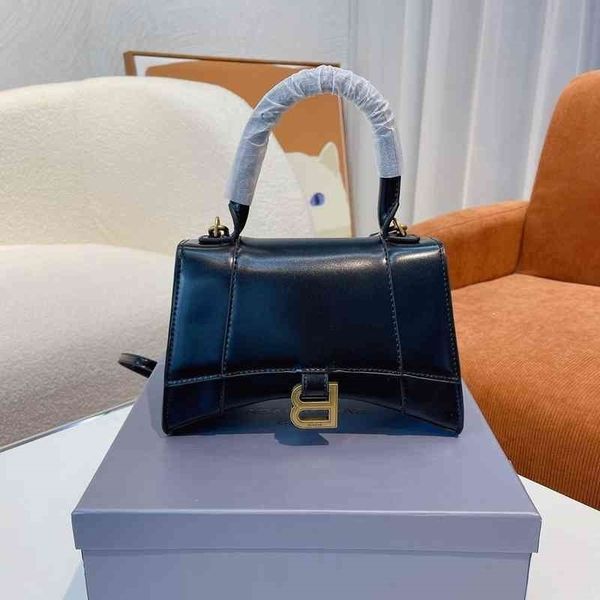 

designer luxury bbalencaigass handbags b's hourglass bag latest show women's original inside versatile high-end