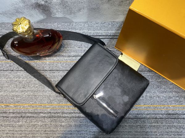 

men purse crossbody shoulder bag postman's luxury designer purses district cross body bag women mens soft leather messenger handbag wai