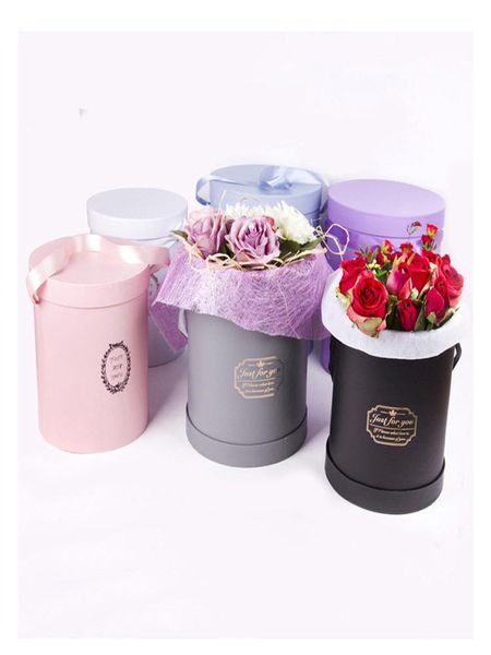 Party Decoration Pieces of Hug Bucket Gift Box Rose Flower Basket Material Wedding With Hand Candy Boxparty