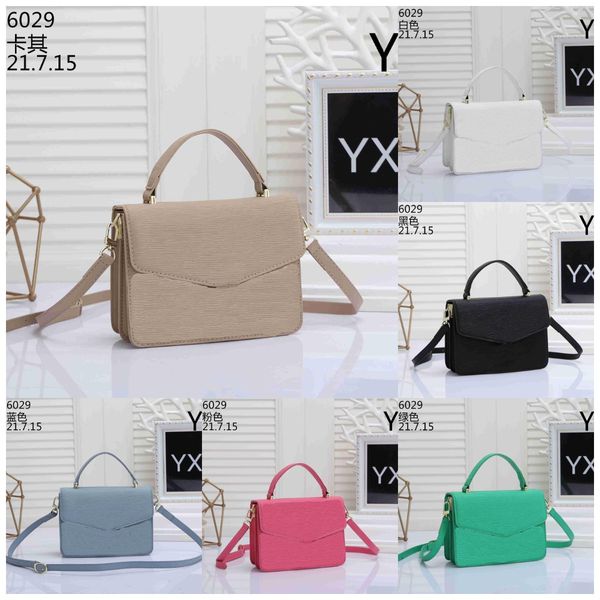 

aks women's luxurys designer shoulder bags fashion letter women handbag lou camera lou wallet designer armpit bag small handbag 8883