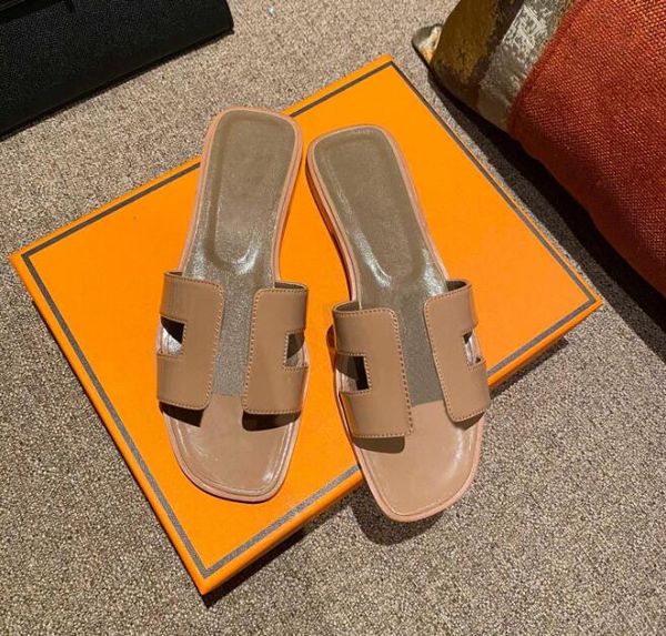 

2022slippers women beach slippers summer fashion woman flip flops leather lady metal shoes flat ladies slide with box 5---42, Black