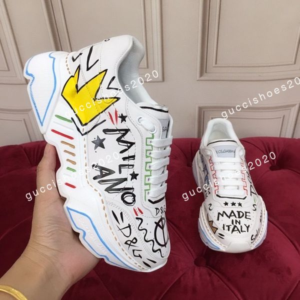 

womens mens studded leather suede shoes camo camouflage sneakers studded casual trainers walking shoes sneakers, Black;red