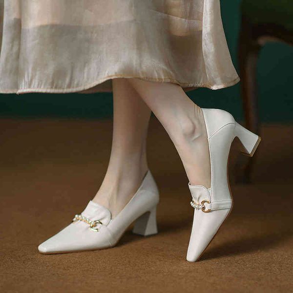 

sandals pearl bead string metal decorative square head thick heel middle mouth single shoe spring simple korean version foot covering 5cnm, Black