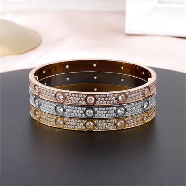 Pulseira de aço inoxidável elegante para mulheres cavalheiros prateado com 18k de qualidade rosa de qualidade de ouro rosa Desenvolvimento fabricante feminino pulseiras womens banglles