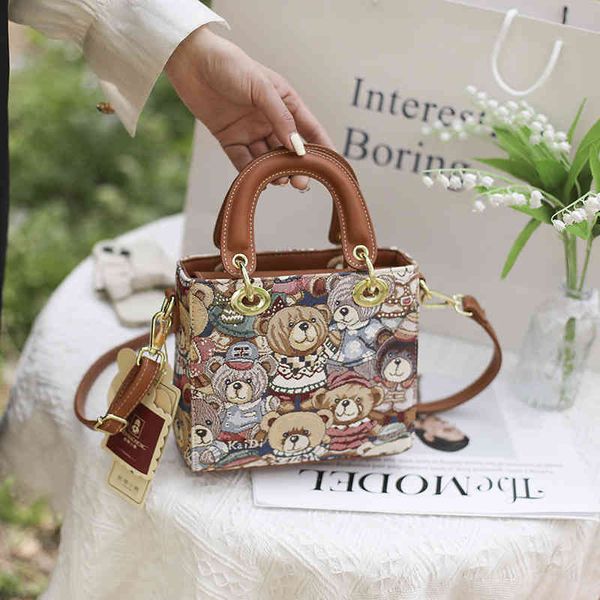 

katie 2022 summer new diana casual fashion cute one shoulder diagonal small square women's handbag luxury designer