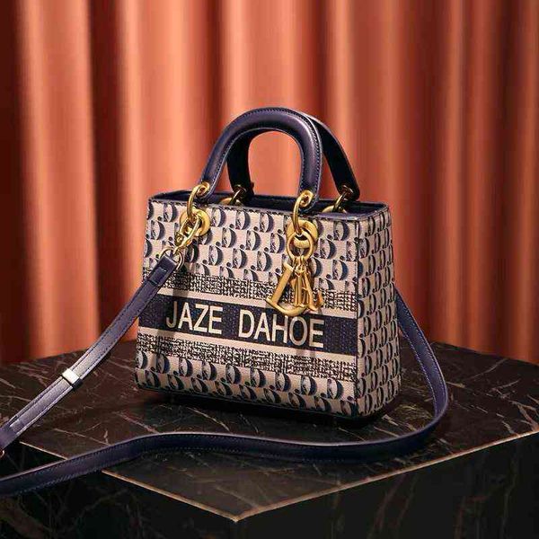 

factory online export designer tide brand ladies bag high sense new style leather women's fashion messenger