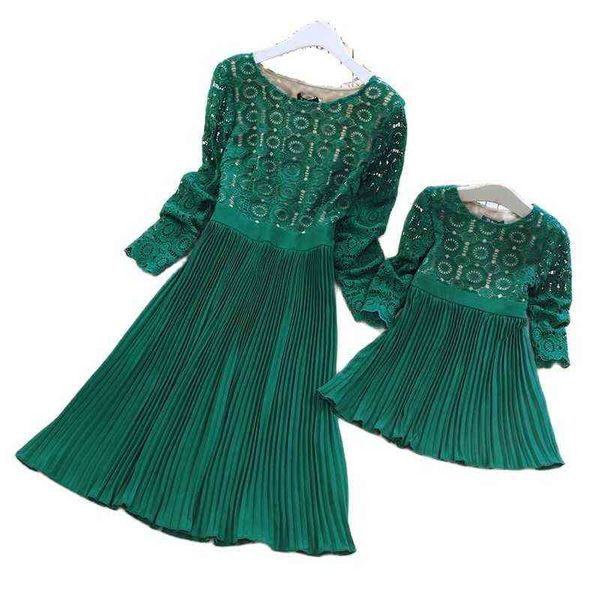 

poprealÂ mom and daughter dress fashion lace solid o-neck mini mother and me dress family matching outfits gift aa220326, Red;yellow