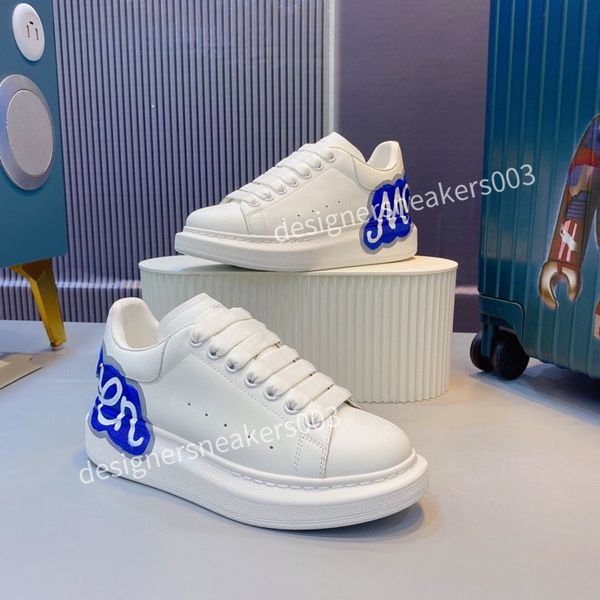 

2022 designer boots men casual shoes leather middle suede shoetrainers printing embossed grained platform rubber sneakers size35-45, Black