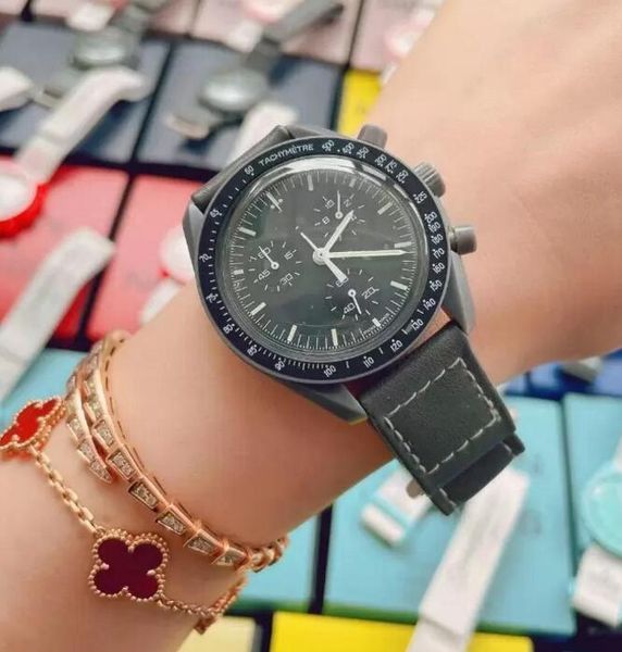 

bioceramic moonswatch swiss quqrtz chronograph mens watch so33a100 mission to mars 42mm real black ceramic metallic grey nylon with box supe, Slivery;brown