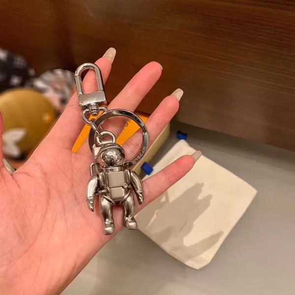 

2021 luxury designer keychain car key chain men women bag pendant accessories with box 2 options good nice293c, Silver