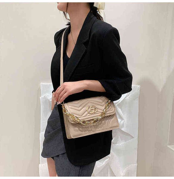 

factory direct wholesale small 2022 summer new korean fashion sense women's single shoulder messenger small square bag