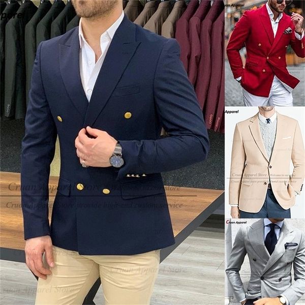 Um blazer azul marinho casamento blazer masculino cavalheiro terno jaqueta botões de ouro casual fino ajuste duplo breasted negócios masculino casaco 220527