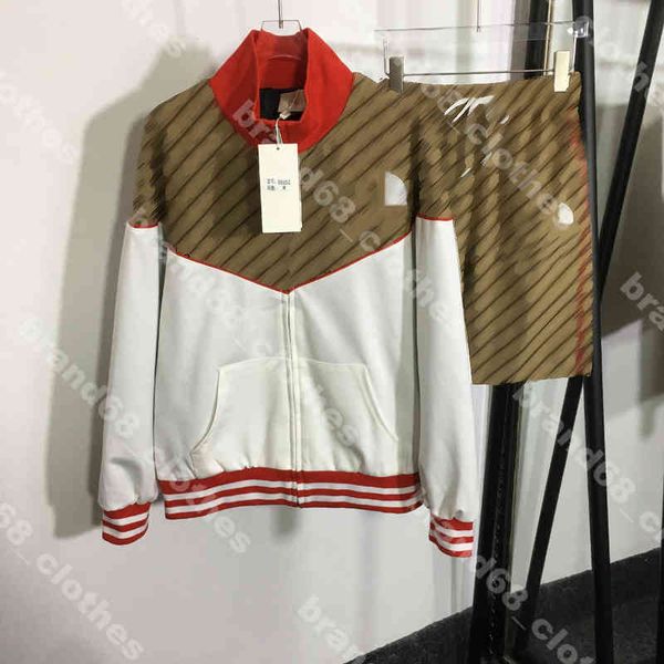 

22ss women designer tracksuits coat set two piece pants tracksuits zip stitching hooded jacket long sleeve coats suit logo plus size luxury, White