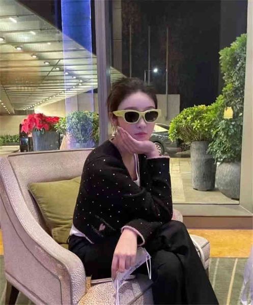 

sunglasses saijia plate personalized fashion sunglasses ins net red small square female of the same type, White;black