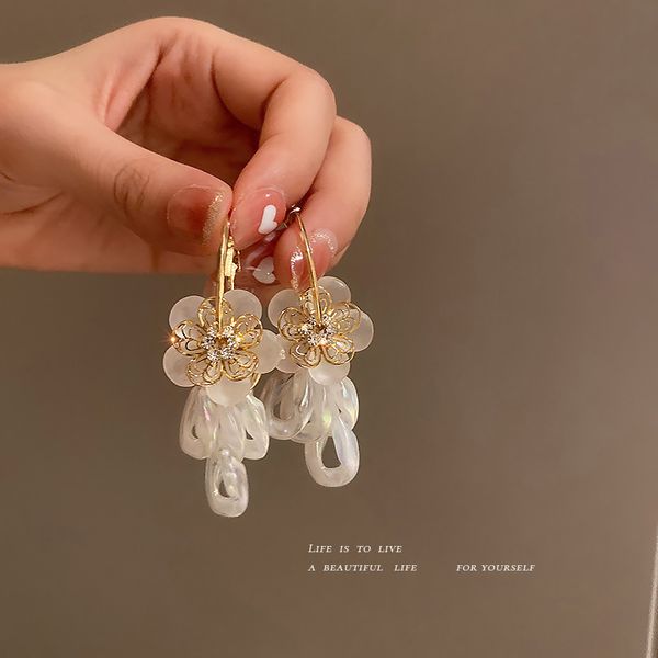 

925 silver needle south korea dongdaemun fresh acrylic eardrop earring diamond flower internet celebrity temperament fashion earrings, Golden
