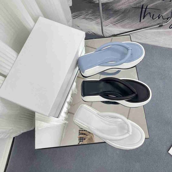 

designer women's summer slippers fashion trend clip toe flip-flop sandals slippers thick bottom leisure personalized soft bread texture, Black
