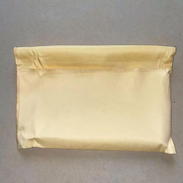 

23 extra cost pay shippingfee shoulder bags or other items not show on our store