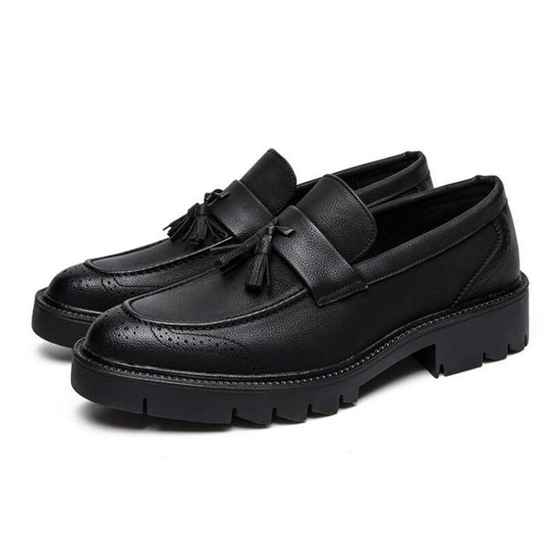 Erkek 5898 püsküllü elbise deri oxford erkekler için loafers İtalya Black derby resmi düğün ayakkabıları mal