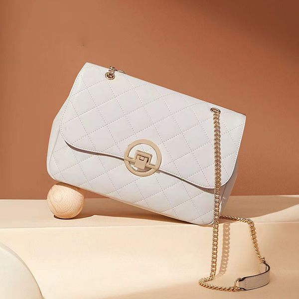 

2022 gentle and high-value white women's one-shoulder messenger bag rhombus chain summer versatile and practical