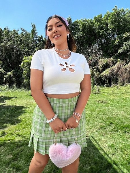 

plus cut out crop tee & plaid pleated hem skirt set w3pr#, Black