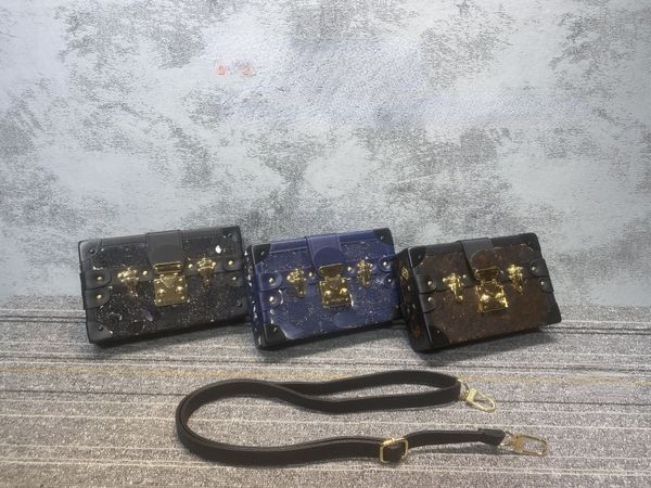 

2023 treasure box mini handbag shoulder bag leather messenger bags camera bag luggage wallet 6641